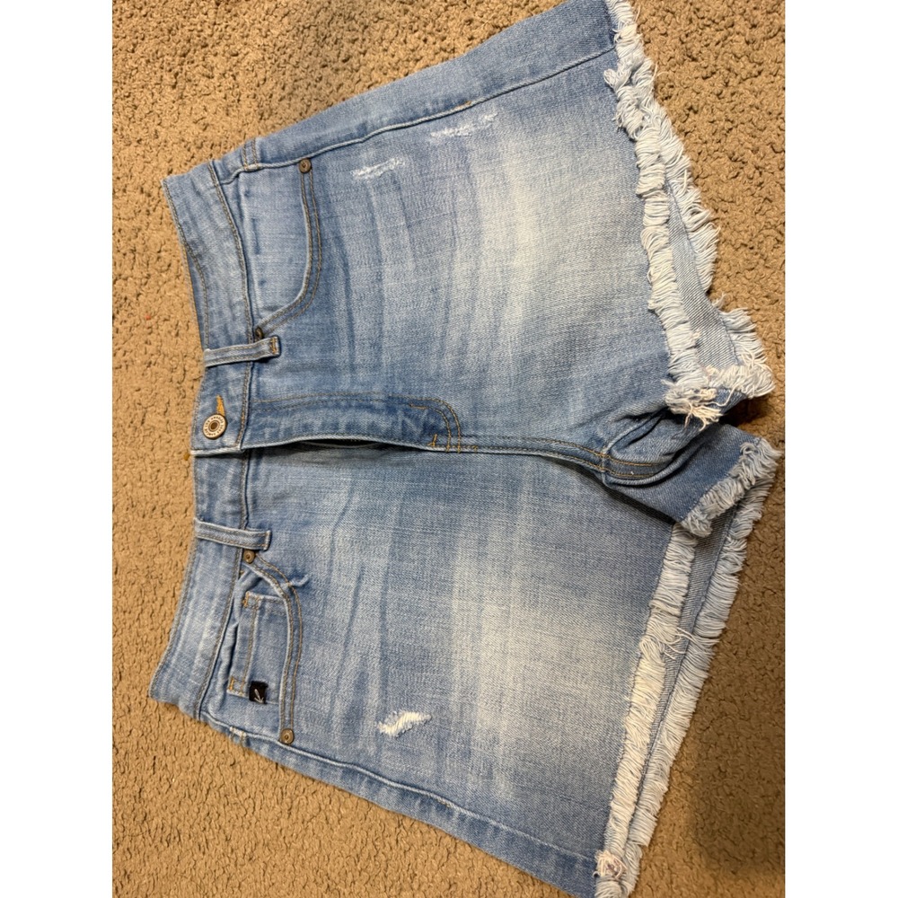 Kancan Los Angeles Light Wash Distressed Frayed Hem Denim Shorts Size M - Picture 1 of 6